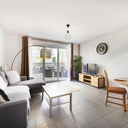 شقة Cocon Aux Portes De Lyon, Balcon, Parking Vénissieux